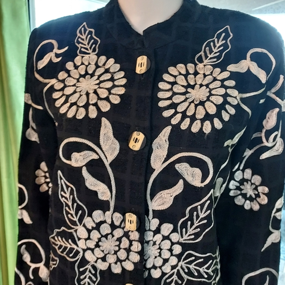Allure Embroidered Jacket. - Picture 8 of 13